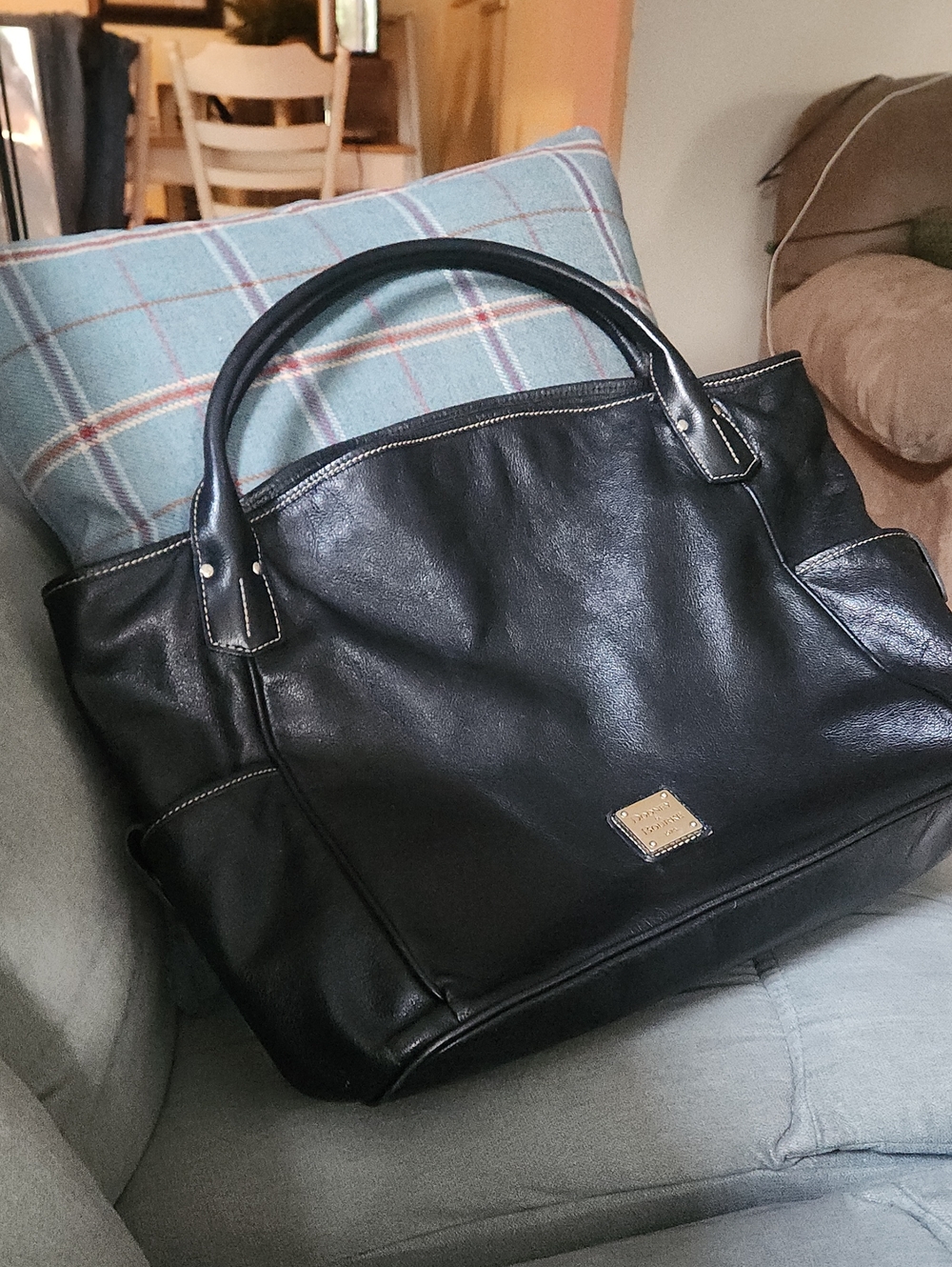 Dooney & Bourke Leather Tote XL
